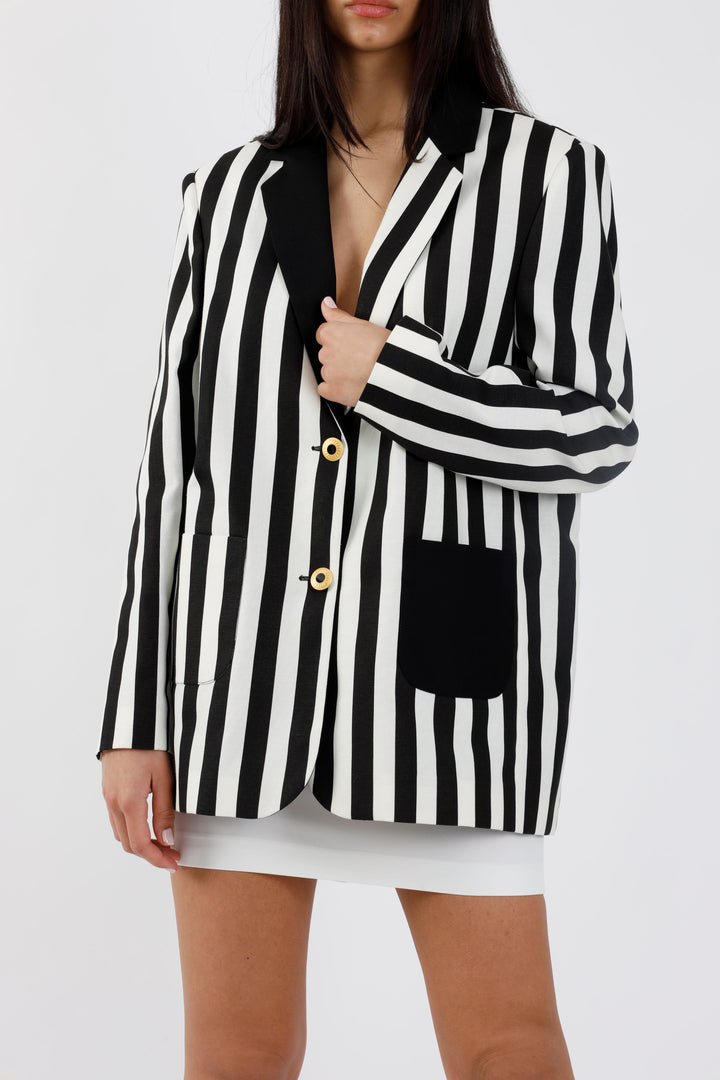 VICTORIA BLAZER