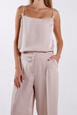 Load image into Gallery viewer, ODESSA SET WITH PEARLS
